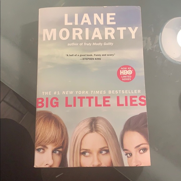 Big Little Lies - Picture 1 of 3